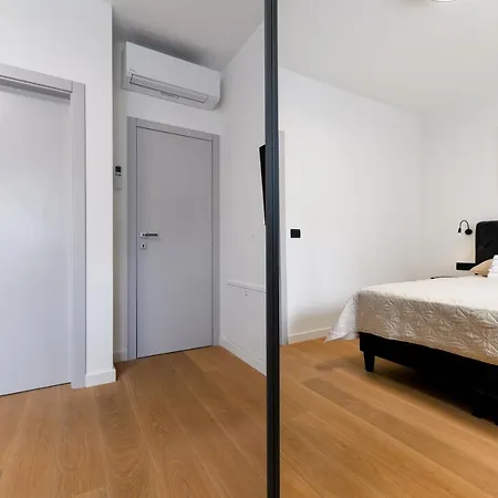 Kate Villa Vrsi